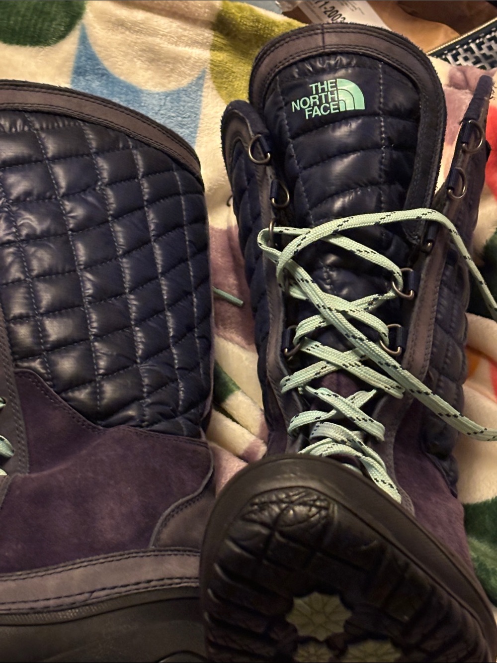 The North Face Navy Quilted purple suede Winter Boots with Mint Lace thermoball - Picture 8 of 12